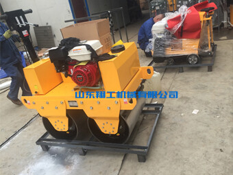 如何正確分辨和選擇小型壓路機(jī)廠(chǎng)家