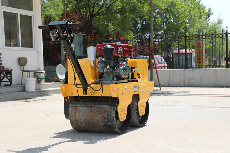 為什么小型壓路機(jī)會(huì)漏油？該如何解決？