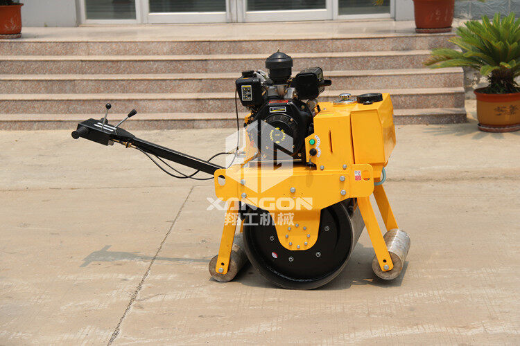 原來(lái)這才是小型振動(dòng)壓路機(jī)不震動(dòng)的原因！看完哭了