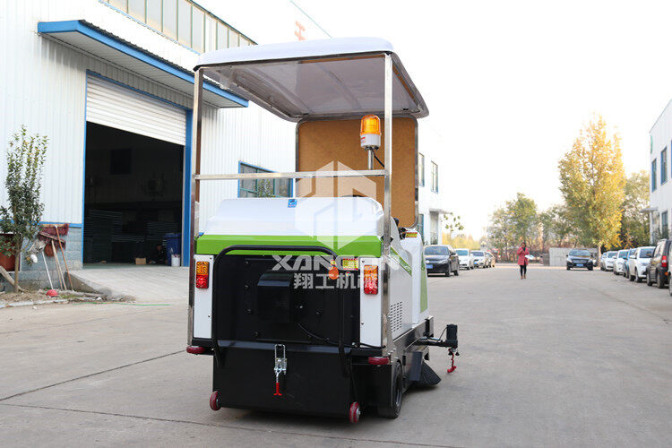 電動掃地車生產廠家告訴你掃地機購買的必要性！