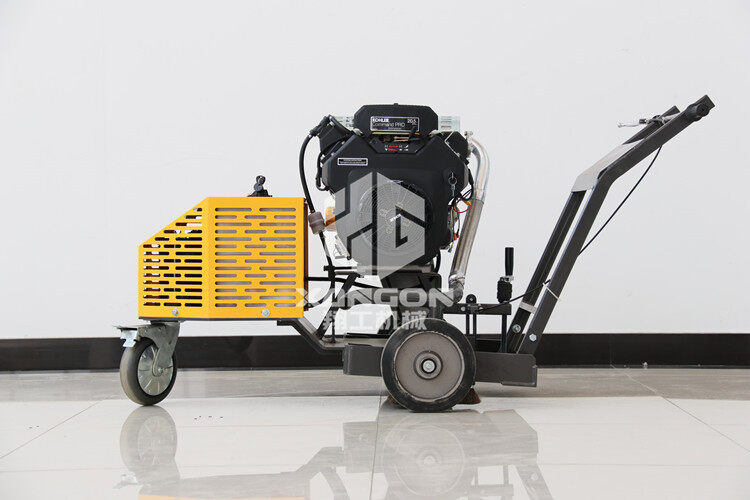 防護工作不可少，路面開槽機使用安全記心上