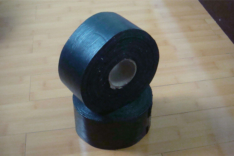 抗裂貼在道路施工的四大作用，看完很受益